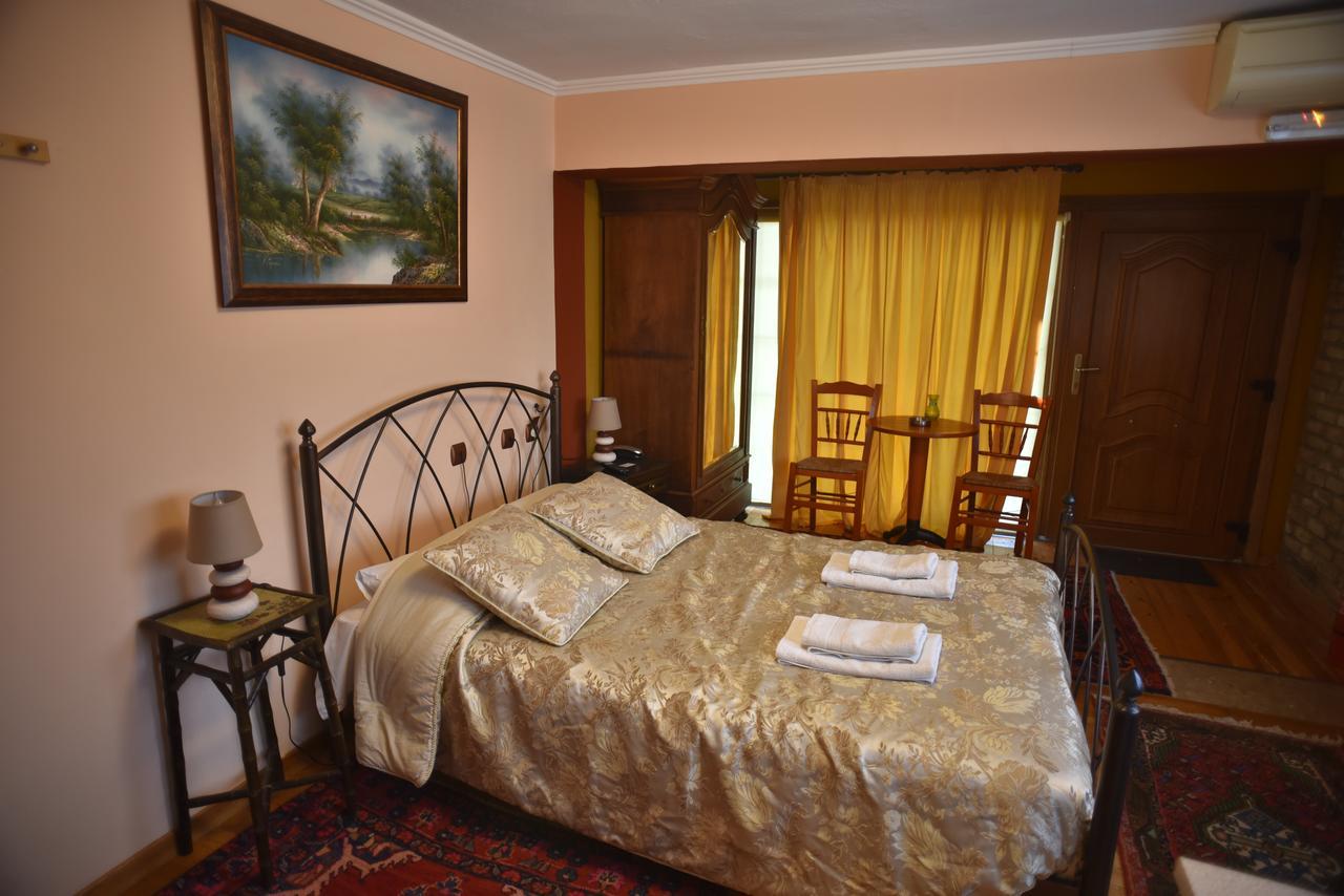 Santa Marina Guesthouse Loutraki (Pella) Exterior foto