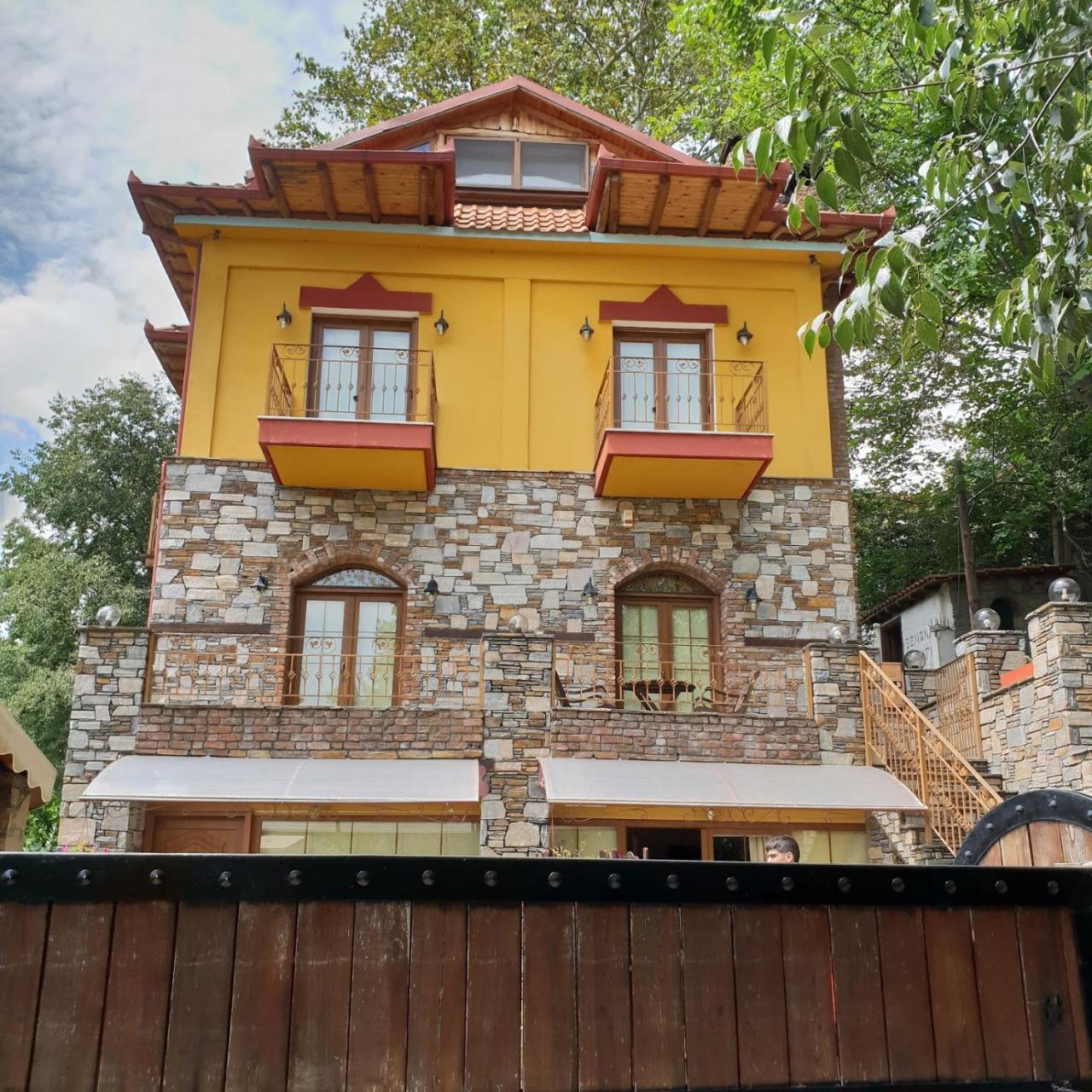 Santa Marina Guesthouse Loutraki (Pella) Exterior foto