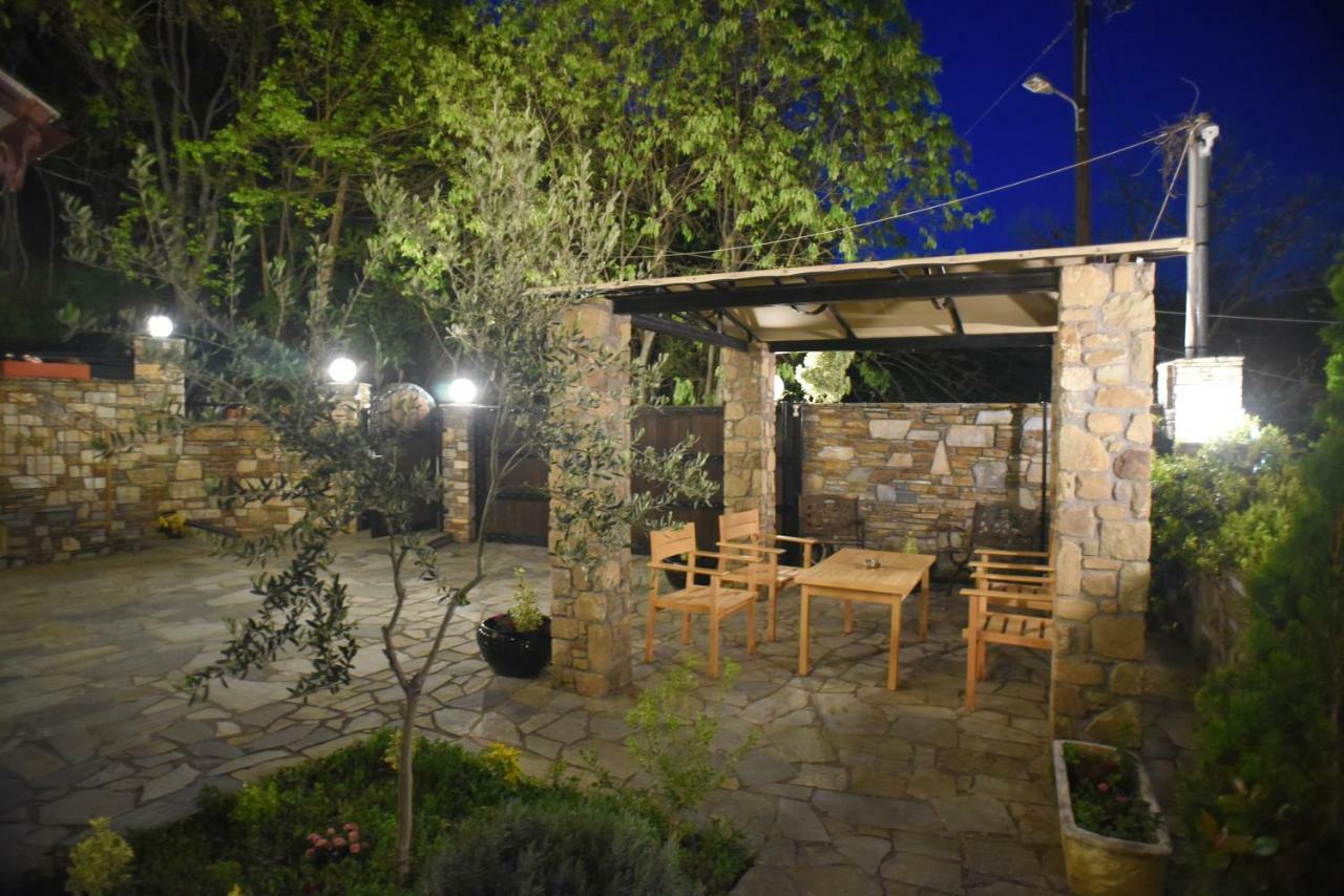 Santa Marina Guesthouse Loutraki (Pella) Exterior foto